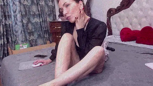 Snapshot of YourPersonalTrainer chatting on 03.01.26 YourPersonalTrainer online show from 03.01.26