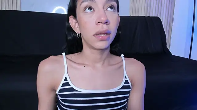 Snapshot of AdammClark1 chatting on 02.03.25 AdammClark1 online show from 02.03.25