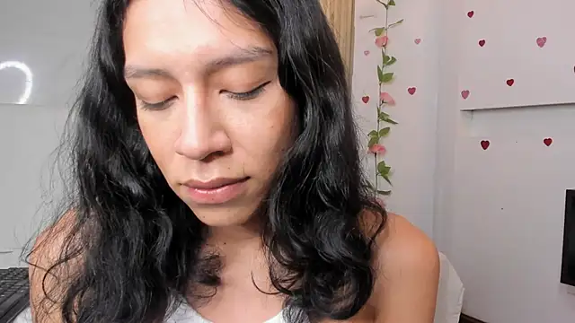 Snapshot of AdammClark1 chatting on 02.16.25 AdammClark1 online show from 02.16.25