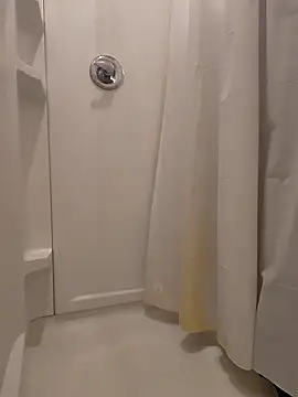 Snapshot of StrokinSnowman chatting on 12.24.24 StrokinSnowman online show from 12.24.24