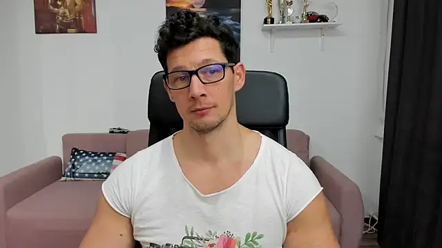 BrutusK08 online show from 01.13.25