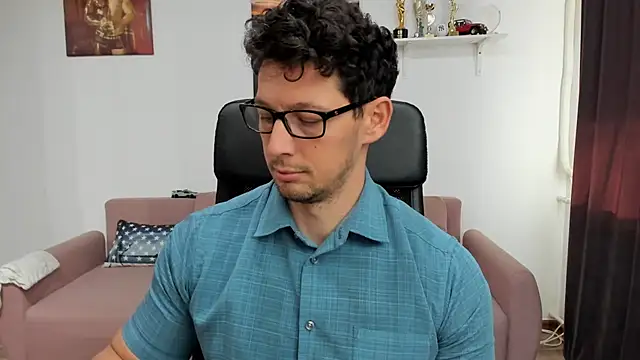 BrutusK08 online show from 01.18.25