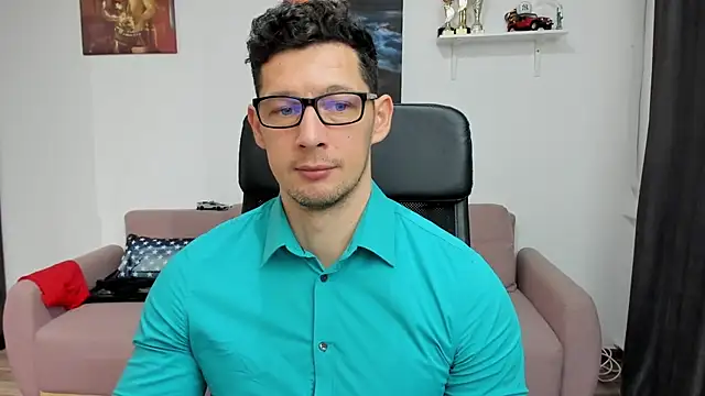 BrutusK08 online show from 02.15.25