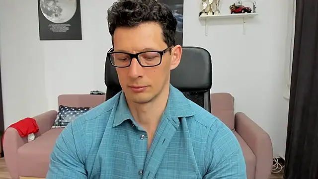 BrutusK08 online show from 03.05.25