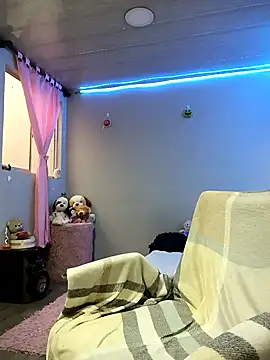 KATYGONZALEZ online show from 01.04.25