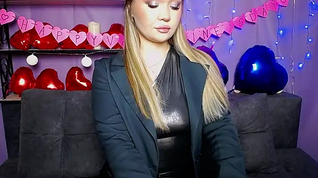 StacyYellig online show from 02.02.25