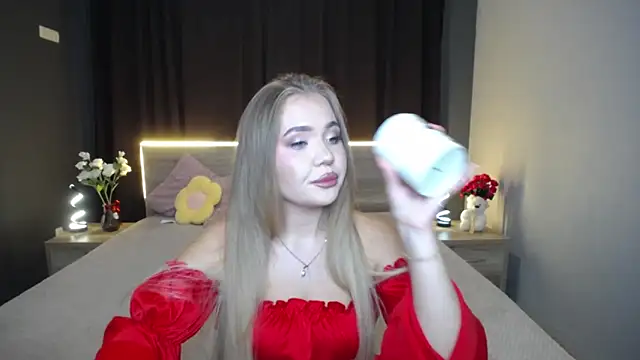 StacyYellig online show from 09.12.25