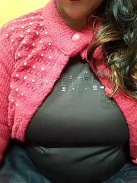 Snapshot of CUTE_SOPHIA- chatting on 01.01.25 CUTE SOPHIA- online show from 01.01.25