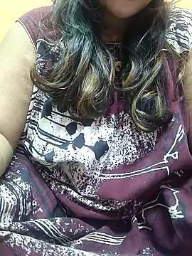 Snapshot of CUTE_SOPHIA- chatting on 02.25.25 CUTE SOPHIA- online show from 02.25.25