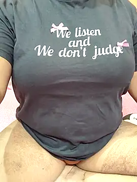 Snapshot of CUTE_SOPHIA- chatting on 09.21.25 CUTE SOPHIA- online show from 09.21.25