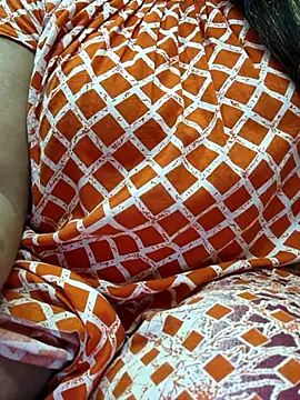 Snapshot of CUTE_SOPHIA- chatting on 09.27.25 CUTE SOPHIA- online show from 09.27.25