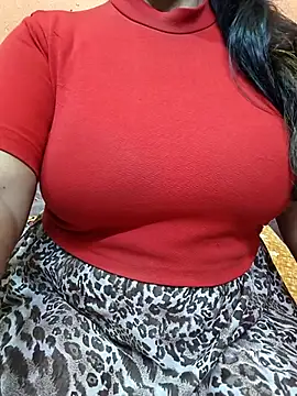 Snapshot of CUTE_SOPHIA- chatting on 11.19.25 CUTE SOPHIA- online show from 11.19.25