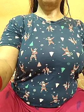 Snapshot of CUTE_SOPHIA- chatting on 06.27.26 CUTE SOPHIA- online show from 06.27.26