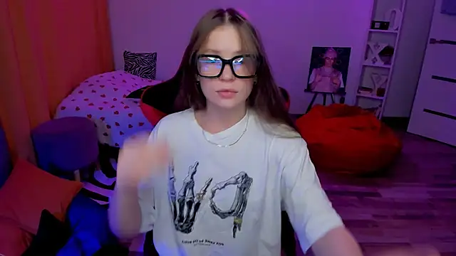 HelloRoxy online show from 06.25.26