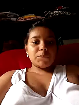 Snapshot of stefanie010 chatting on 02.02.25 stefanie010 online show from 02.02.25