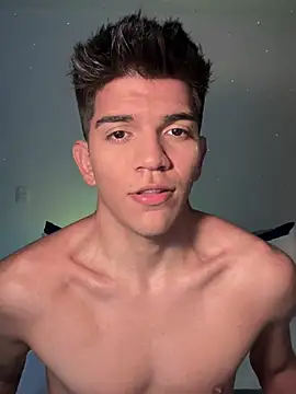 Snapshot of santiago_01 chatting on 02.16.25 santiago 01 online show from 02.16.25