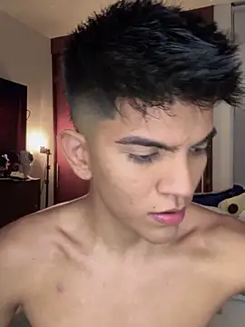 Snapshot of santiago_01 chatting on 03.12.25 santiago 01 online show from 03.12.25