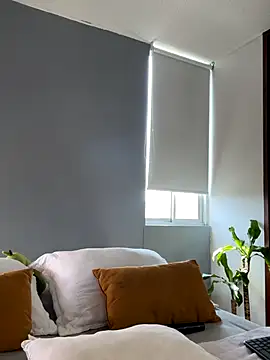 santiago 01 online show from 12.15.25