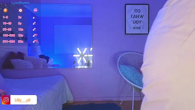 LillyDolls23 online show from 02.18.25