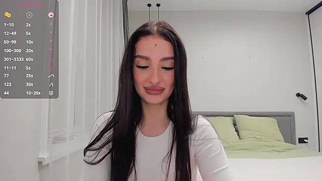 Snapshot of xxnadya chatting on 11.19.25 xxnadya online show from 11.19.25