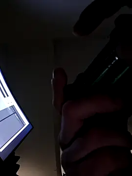 Snapshot of chillmfrs chatting on 11.23.25 chillmfrs online show from 11.23.25