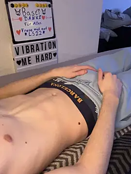 secret dream415 online show from 02.19.25