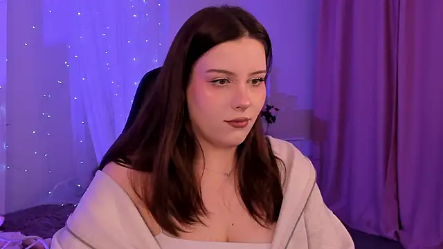 CoralineKeyns online show from 01.20.25