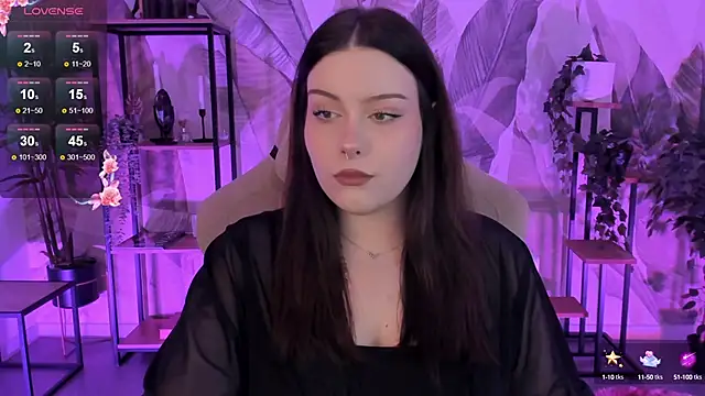 CoralineKeyns online show from 10.17.25