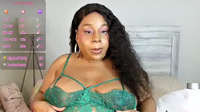 Carmen Cream online show from 06.14.26