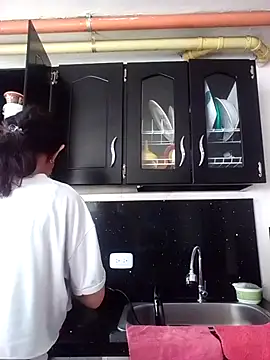 Cameron puppy online show from 11.14.25