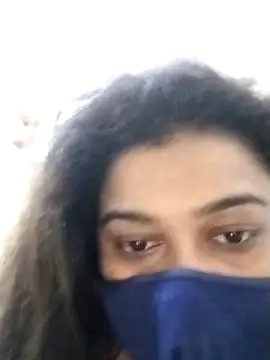 indianlisa5 online show from 04.18.26