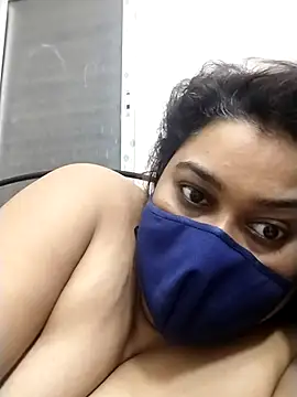 Snapshot of indianlisa5 chatting on 04.20.26 indianlisa5 online show from 04.20.26
