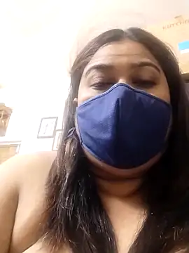 Snapshot of indianlisa5 chatting on 05.18.26 indianlisa5 online show from 05.18.26