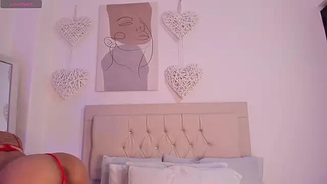 daiana curly online show from 01.28.25