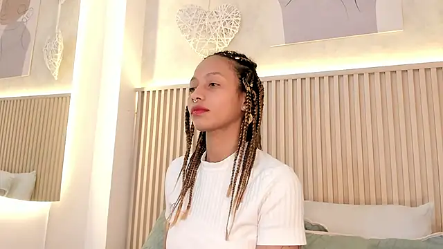 daiana curly online show from 03.15.26