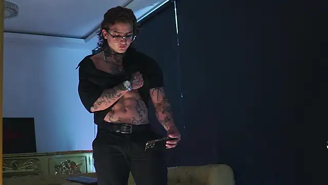 dantecoppolaa  online show from 10.11.25