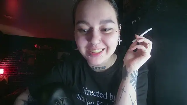 MoorderxDoll online show from 02.09.25