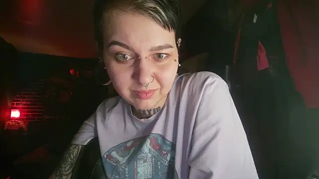 MoorderxDoll online show from 03.02.25