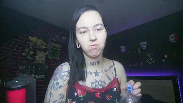 MoorderxDoll online show from 03.03.26