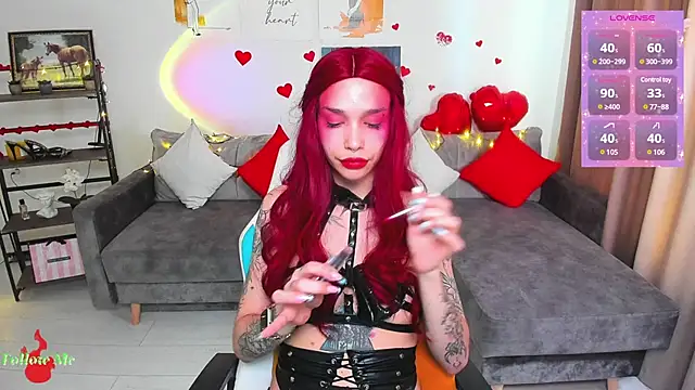 Snapshot of LeylaNoiry chatting on 02.19.25 LeylaNoiry online show from 02.19.25