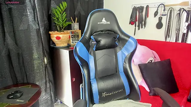 scarlet-kennedy98 online show from 02.17.25