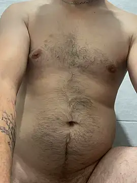 Snapshot of vanho29 chatting on 10.08.25 vanho29 online show from 10.08.25