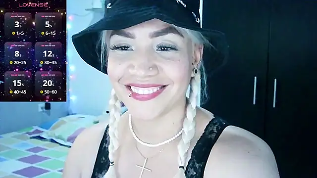 Snapshot of LuCKy_JoK chatting on 01.13.25 LuCKy JoK online show from 01.13.25