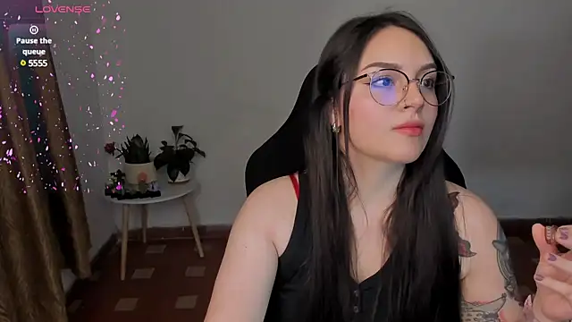 anaveleeez online show from 01.18.25