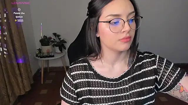 anaveleeez online show from 02.26.25