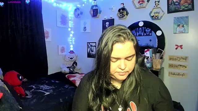 Luise Meyrink online show from 03.21.25