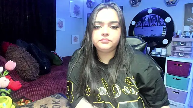 Luise Meyrink online show from 04.15.26