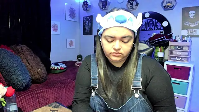 Luise Meyrink online show from 04.29.26