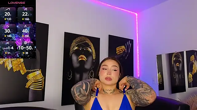 Snapshot of _brenna_hanson chatting on 03.01.25 brenna hanson online show from 03.01.25