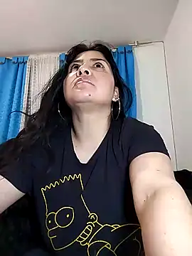 Snapshot of Sara-Murray chatting on 03.10.25 Sara-Murray online show from 03.10.25